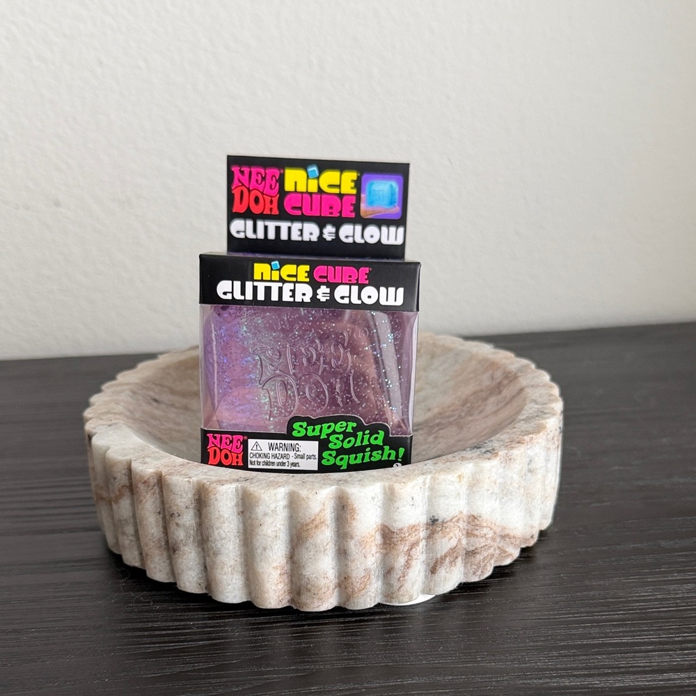 NeeDoh Nice Cube Glitter & Glow Squish Toy - Purple Glitter